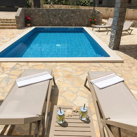 House Iva - Vrh, Krk Vrh (Krk)