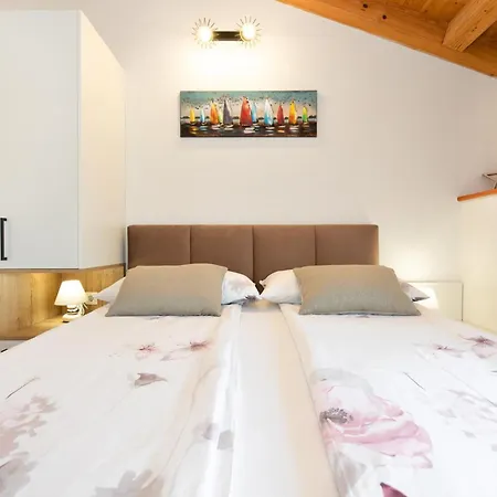 Holiday home House Iva - Vrh, Krk Vrh (Krk)