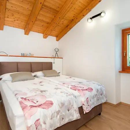 Dom wakacyjny House Iva - Vrh, Krk