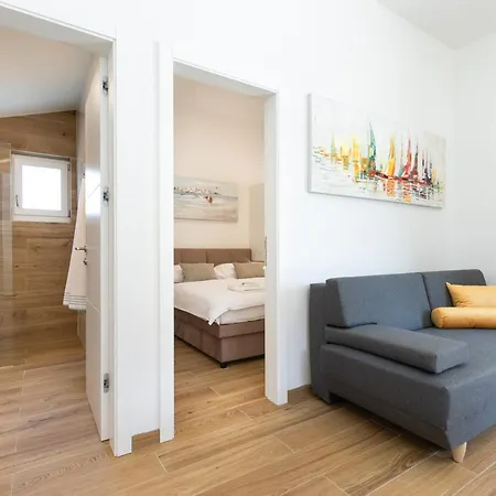 House Iva - Vrh, Krk 度假居